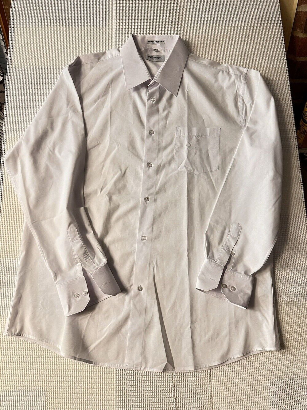 Berlioni Men's White Button-Up Collared Regular Fit Long Sleeve Dress Shirt 2XL